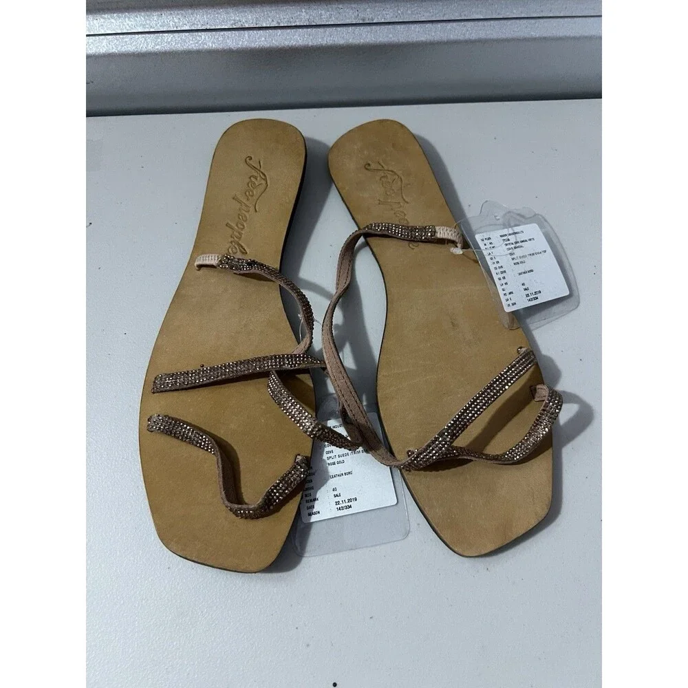 Free People Rose Gold Crystal Cove Strappy Sparkle Sandal Size 9.5/10 ‎ Euro 40